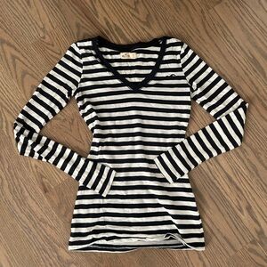 Vintage Hollister Navy Stripped V-Neck